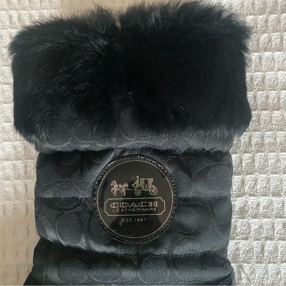 Coach black logo fur trim winter boots size 8.5 - Picture 9 of 11